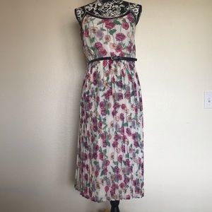 5 x $20 Lauren Conrad Beautiful Maxi dress 👗